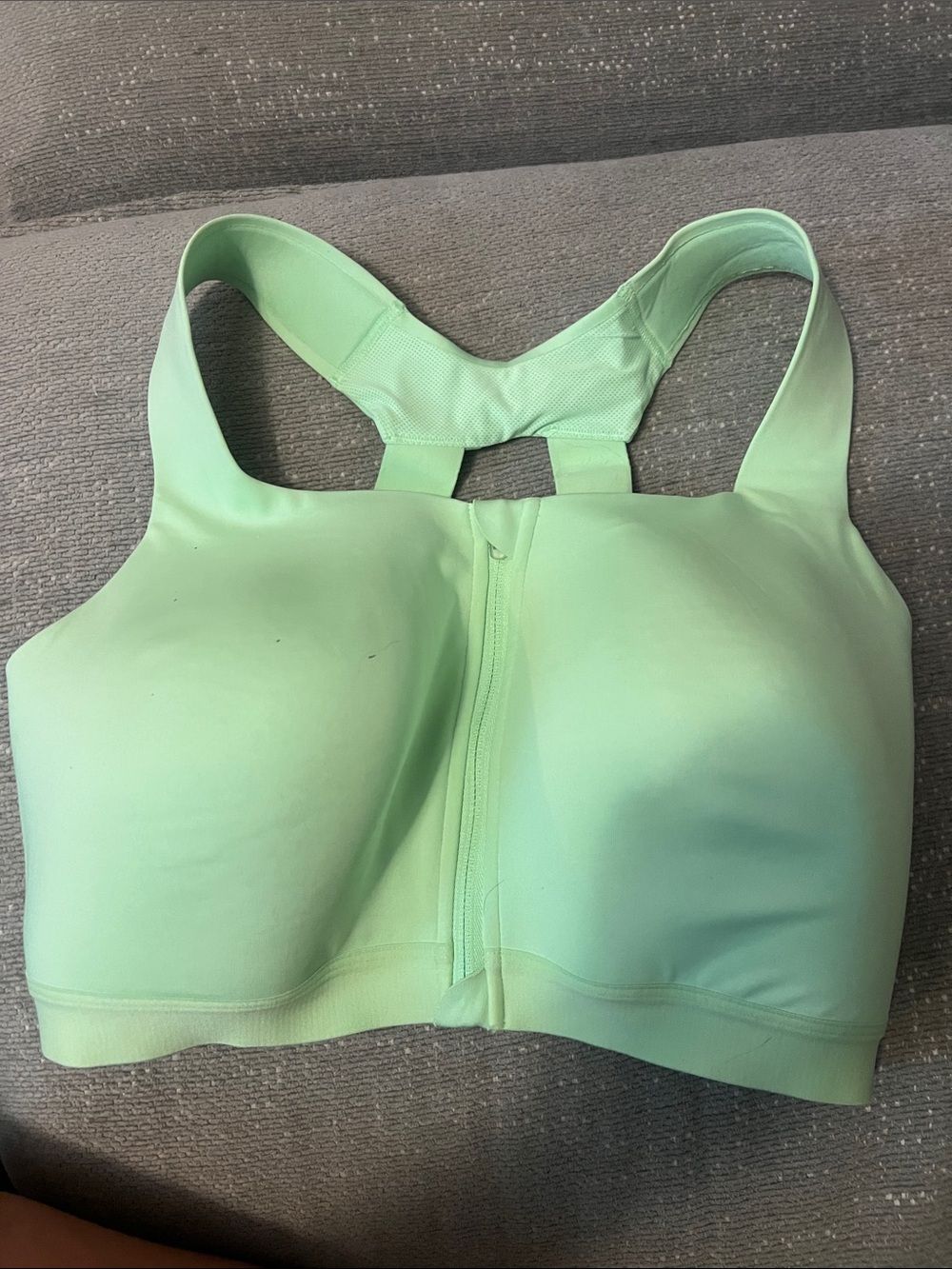 Fabletics Mint Green Front-Zip Sports Bra